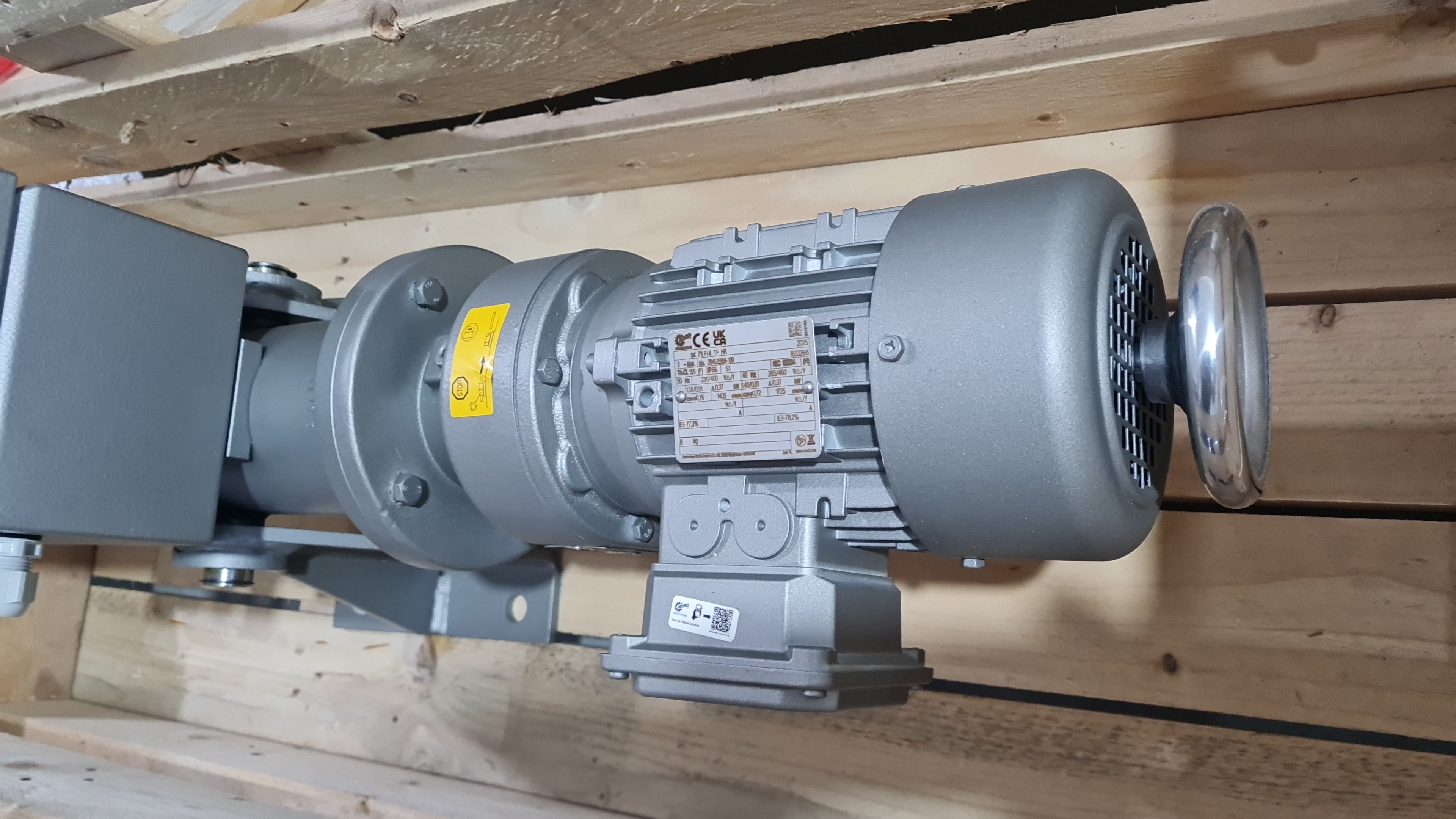Euba no.: Drawing B4 E /X B4  1171 Actuator 2